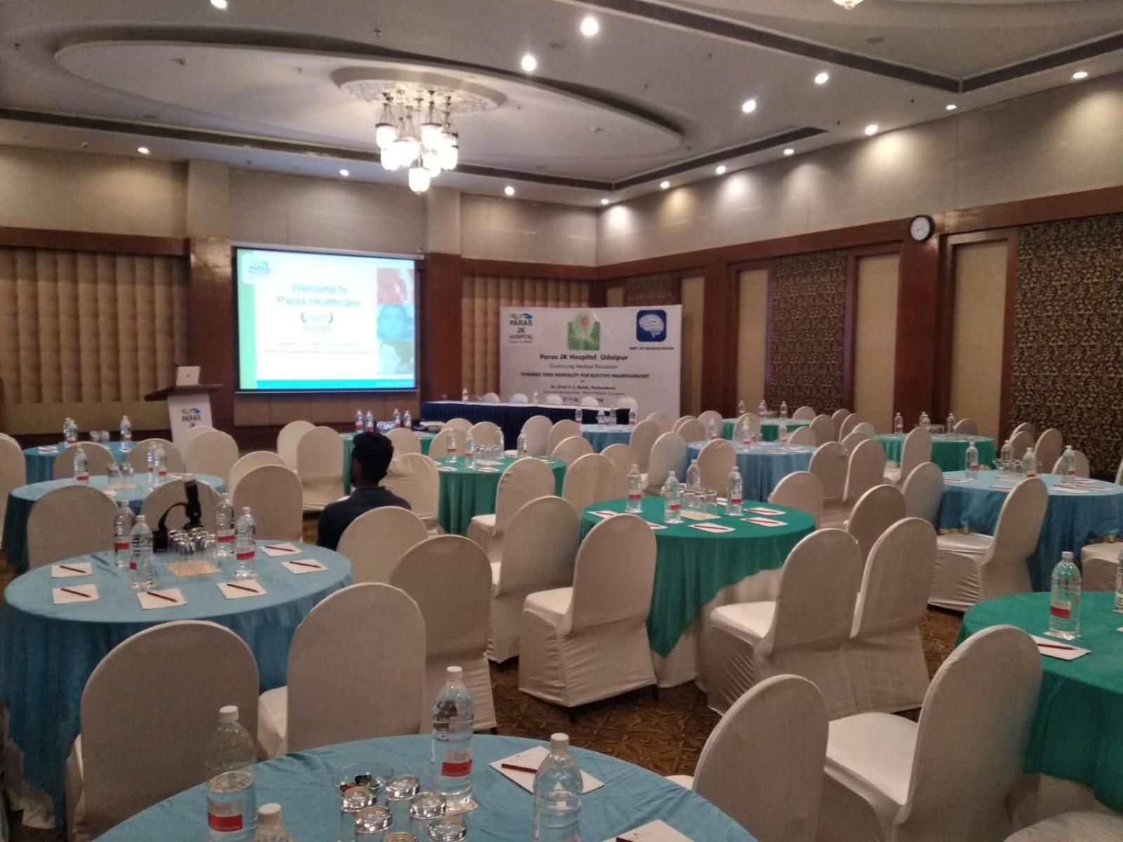 Ramada Udaipur Resort & Spa Extérieur photo