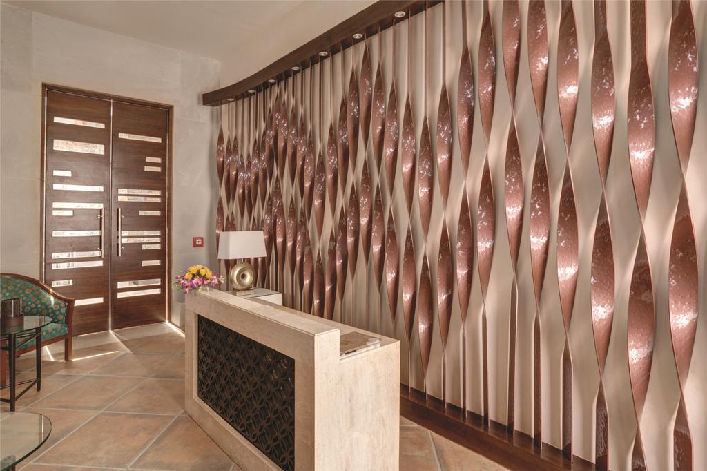 Ramada Udaipur Resort & Spa Extérieur photo